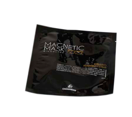 DESEMBRE MAGNETIC MASK BLACK Магнитная черная тканевая маска для лица, 30 мл 1 шт